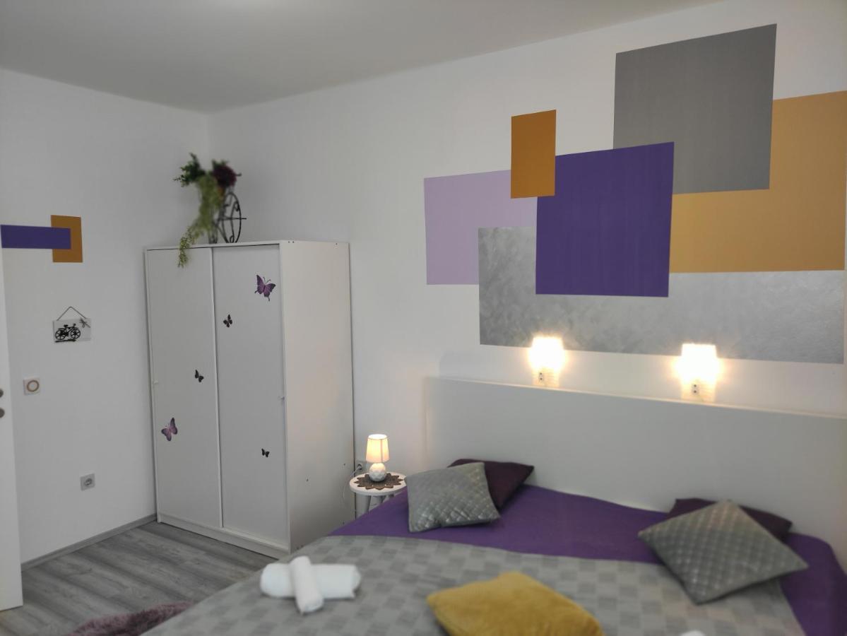 Apartman Iris S Terasom Rijeka Buitenkant foto