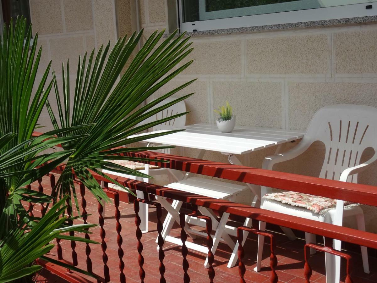 Apartman Iris S Terasom Rijeka Buitenkant foto